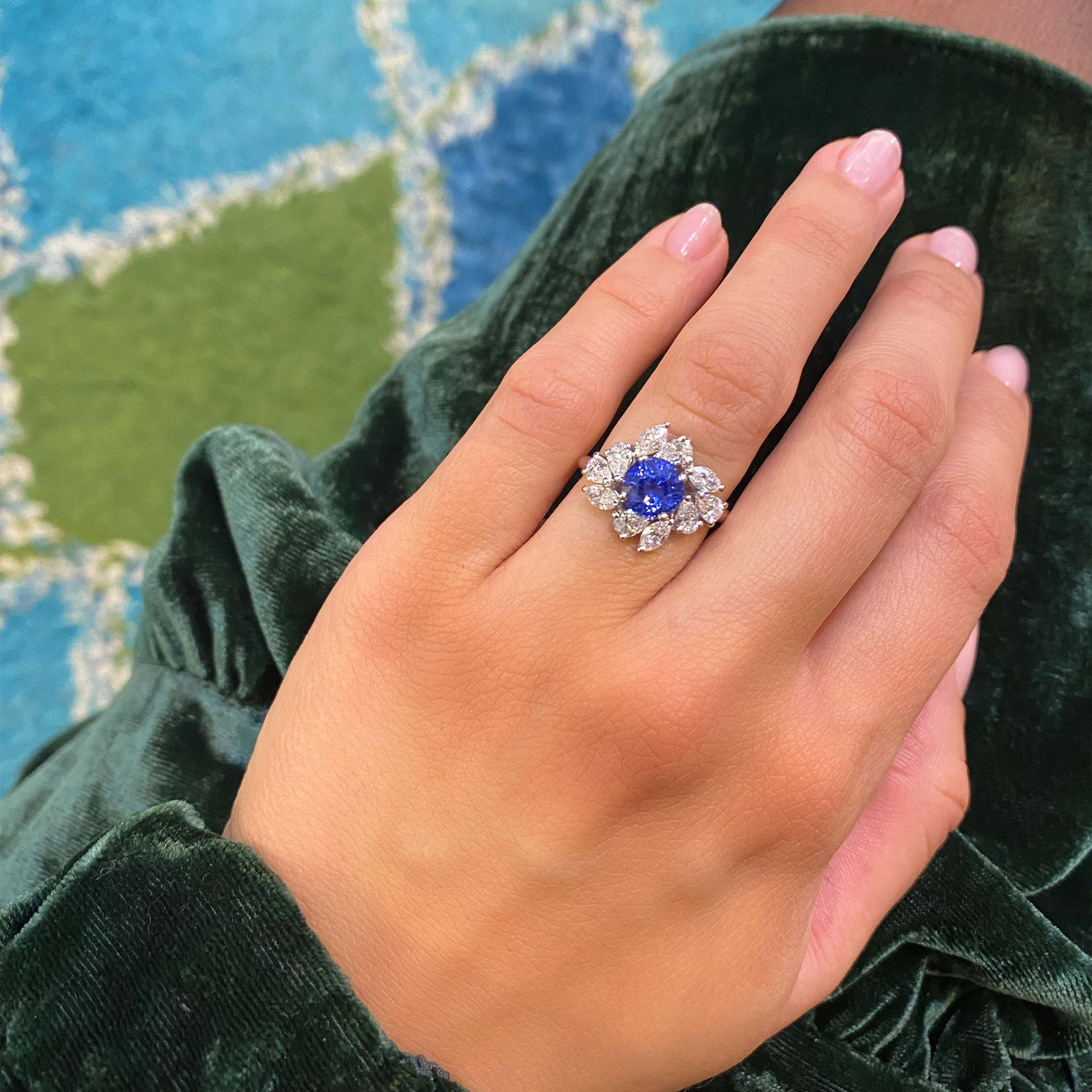 bague or blanc saphir bleu